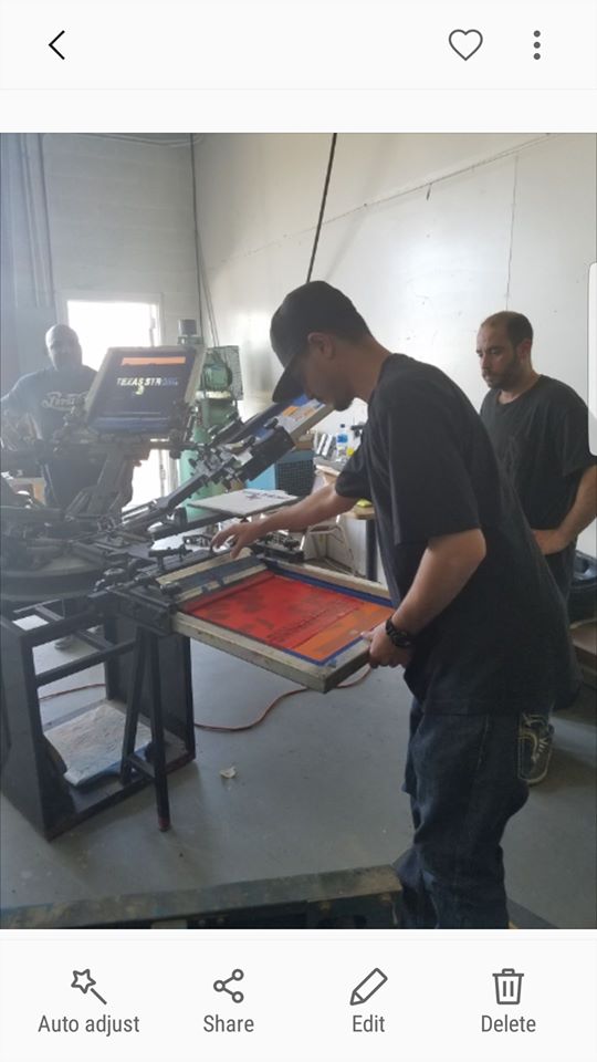 Screen Printing Class & T-Shirt Printing Workshop – Dallas, Texas - Image 3